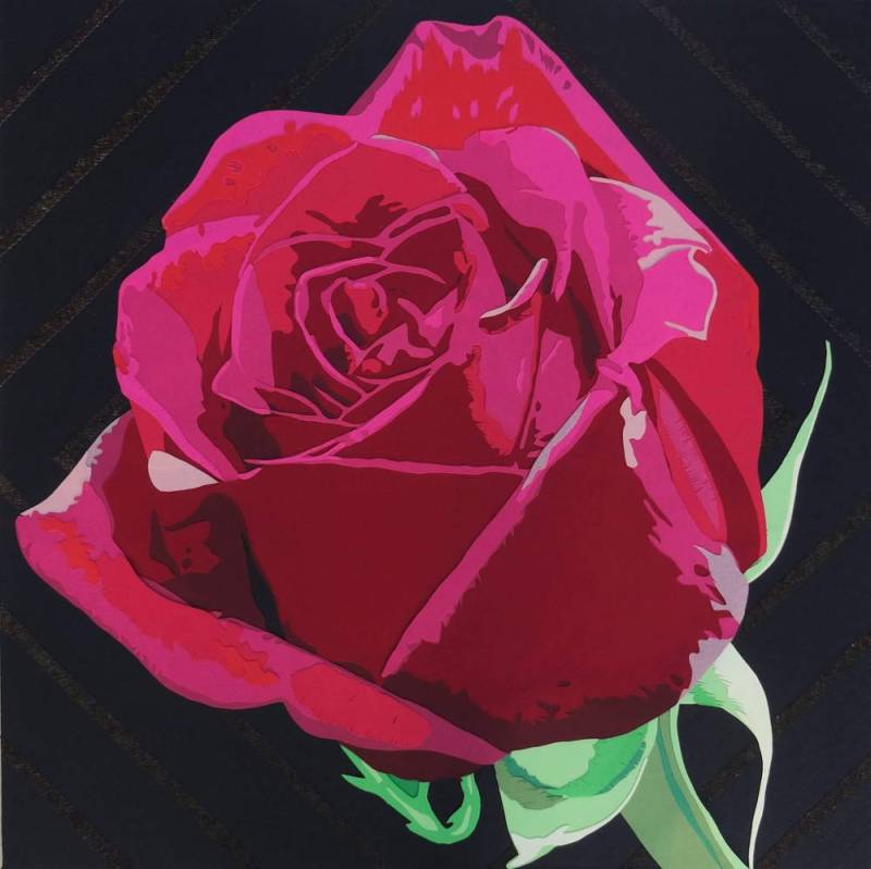 fleur rose en découpage collage de papier sur fond noir, par Carole b